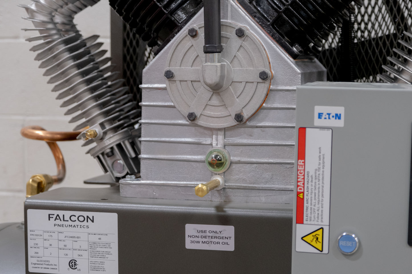 15 HP 120 GALLON HORIZONTAL (TWO-STAGE)