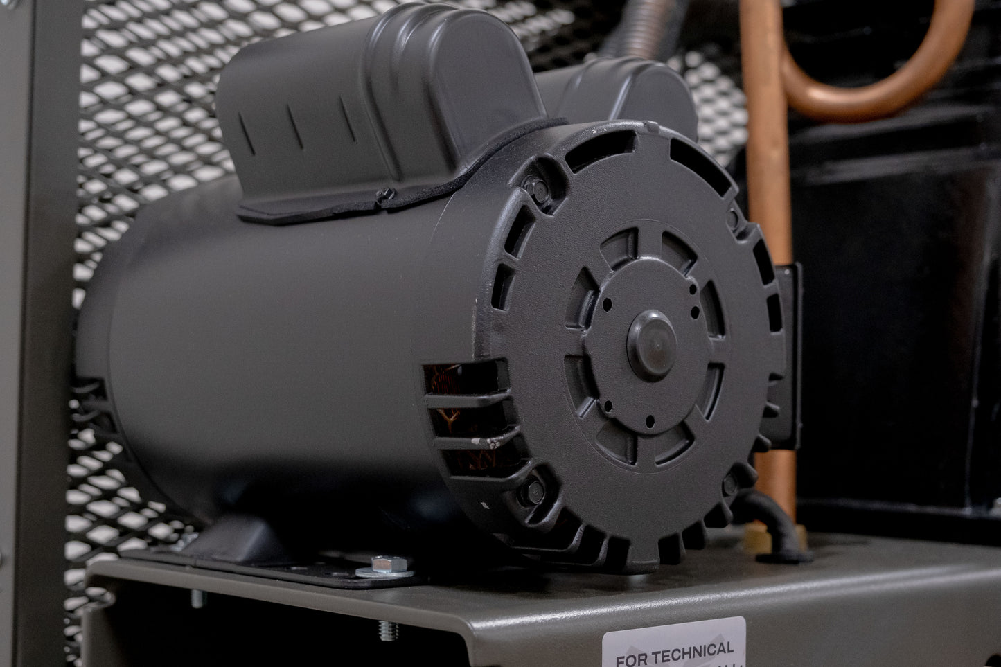 5 HP 70 GALLON VERTICAL (TWO-STAGE)