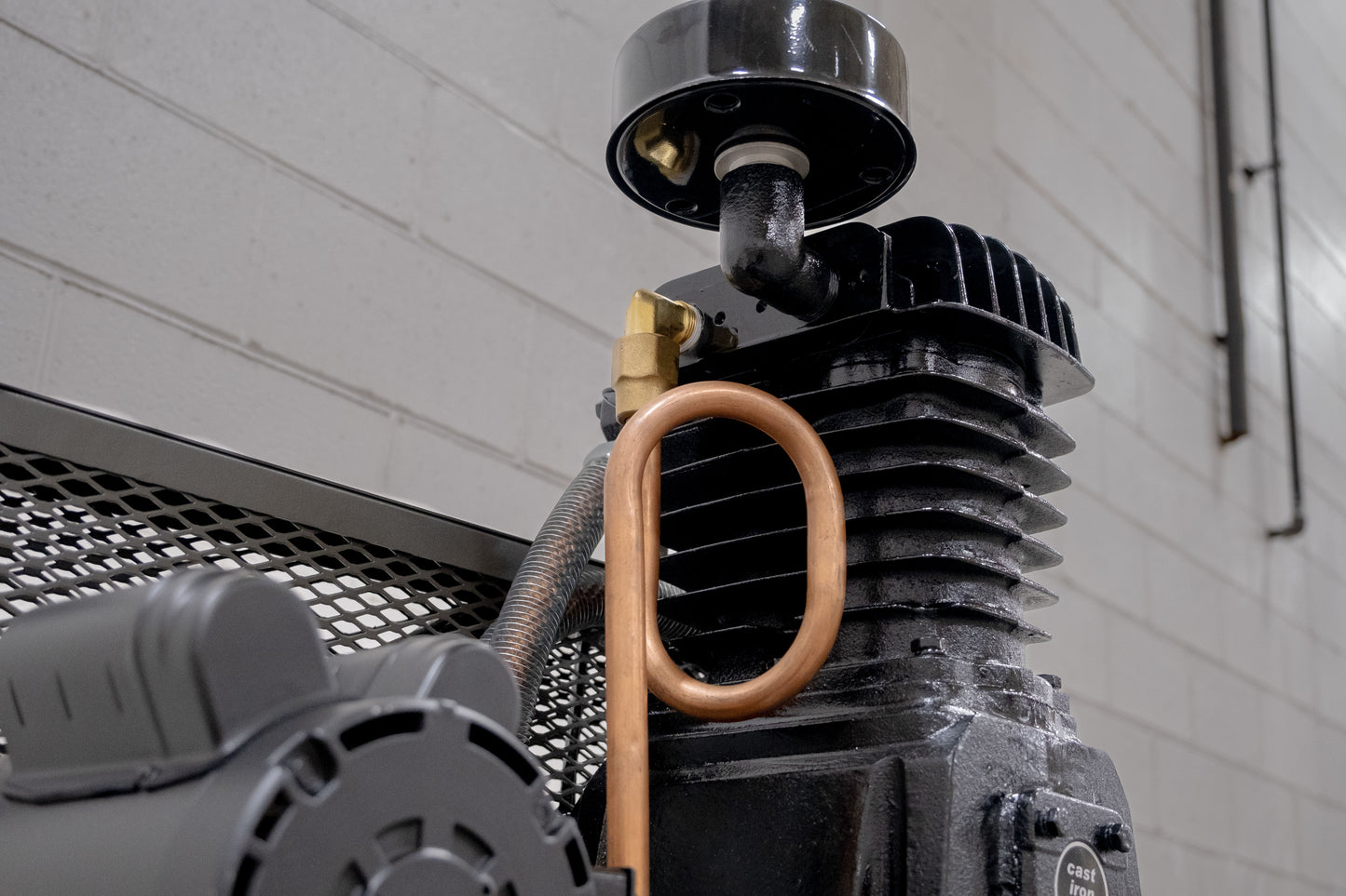 5 HP 70 GALLON VERTICAL (TWO-STAGE)