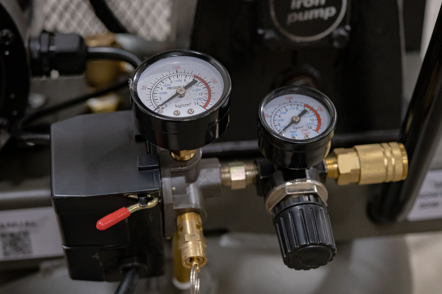 1.5 HP 25 GALLON, PORTABLE, PLUG-END (SINGLE-STAGE)